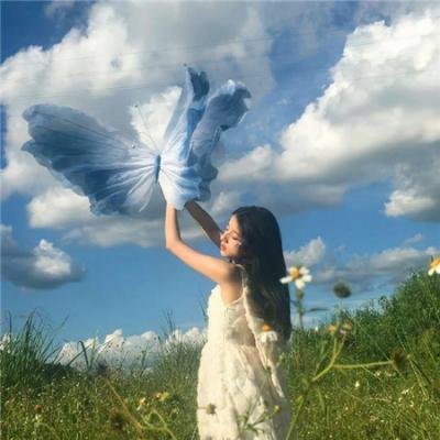 富二代恋爱脑怒怼网友，评论区两极分化，凌晨持续发酵
